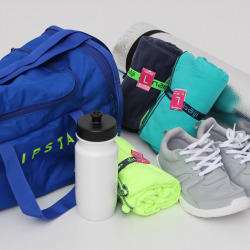 ლურჯი პირსახოცი L ლურჯი პირსახოცი L